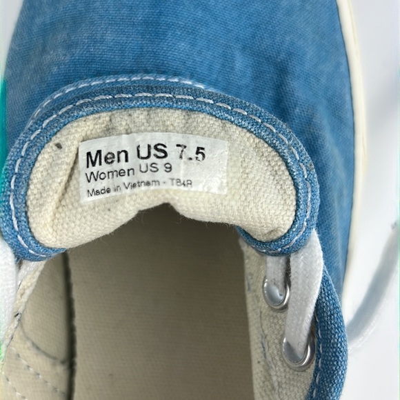 Vans Authentic Core Classics Sz: 7.5Men’s/ Women’s 9 - Picture 9 of 16